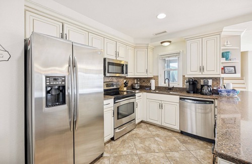 Ocean Isle Estates House | 8388 Family Island Retreat | Steps to Beach