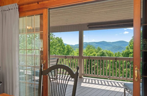 Lake Sequoyah Cabin | A Century of Mountain Summers. Your Turn | Bear View Cabin