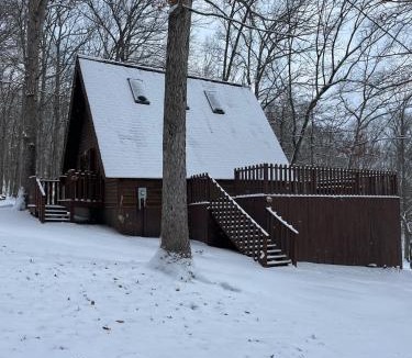 Eckerty House | A-Frame Cabin #5 with Hot Tub on Patoka Lake in Southern Indiana