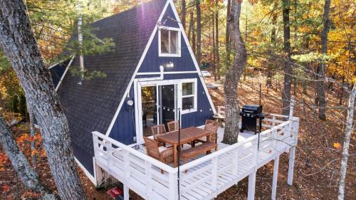Bergton Ski Chalet | A-Frame Cabin Near Bryce - Mtn Views & EV Friendly