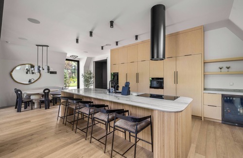 Reed Creek House | A-Frame Lakehouse Sleeps 14 Near Clemson