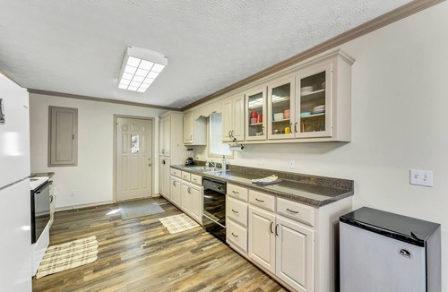 Trimble House | A Frame of Mind - Close to Smith Lake Park and Cullman
