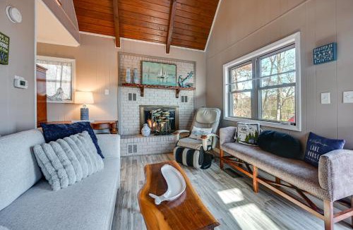 Byrdstown House | A Hidden Gem! Couple’s Escape w/Dale Hollow Views