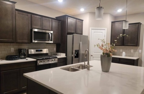 Plainfield House | A New Ranch Home in a New Neighborhood.