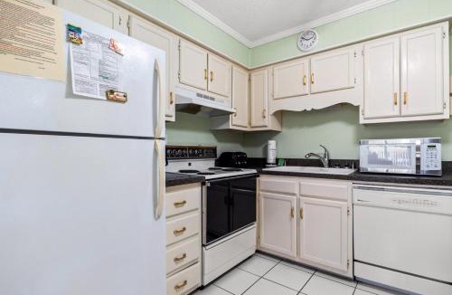 Myrtle Beach Apartment | A Place at The Beach 9660-120