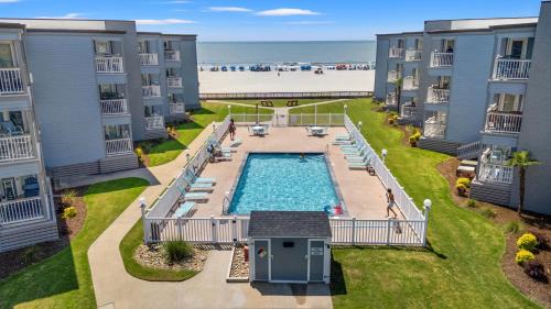 Myrtle Beach Apartment | A Place at The Beach 9520-3E