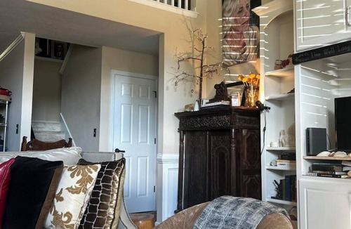 Evans House | A quiet sanctuary - peaceful existence while working