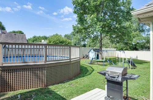 Murfreesboro House | Above-Ground Pool & Backyard at Murfreesboro Home!