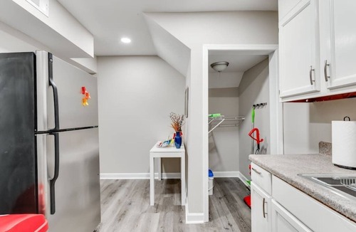 Hopewell Apartment | Adorable 2-Bedroom Home in Hopewell near Hospital