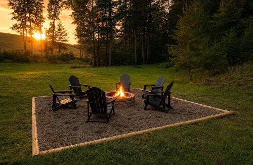 Mt Lookout House | Adventure Cabin with Private Pond Near New River Gorge, Gauley & Summersville Lake