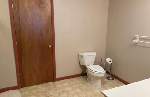 Edray Apartment | Affordable Getaway Near Snowshoe