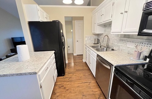 Florence House | Affordable large group house near Cincy and NKY events
