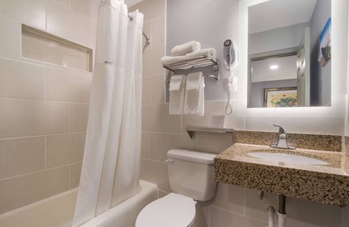 Salem Hotel | Affordable Salem Inn Perfect for Road Trips & Outdoor Adventures