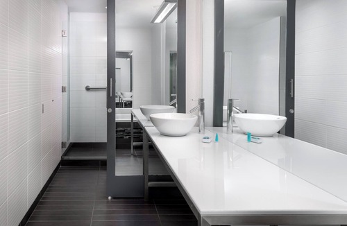 Downtown Asheville Hotel | Aloft by Marriott Asheville Downtown