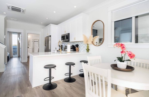 Wilmington Historic District Villa | Aloha at The Cove Riverwalk Villas
