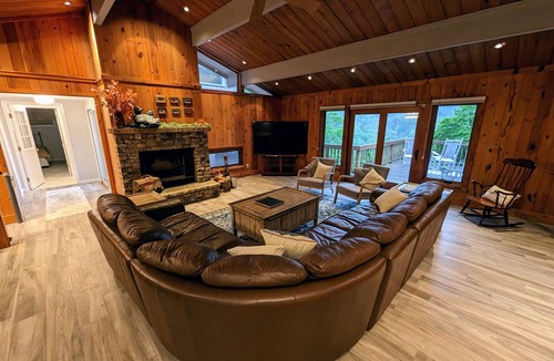 Sapphire House | Aloha Sapphire Hideaway