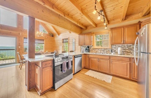 Monteagle Cabin | Amazing View Cabin/Hot Tub/Fire Pit/Lake Nearby