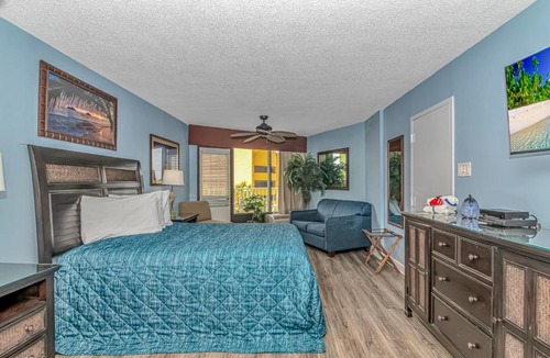 Myrtle Beach House | Angled Oceanview Suite - Caravelle Tower 329 - Sleeps 5 Guests