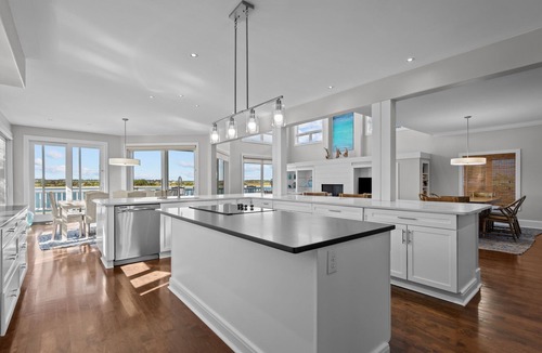 South End House | Aquarium #159 - Soundfront Home on Wrightsville Beach w/Private Dock!