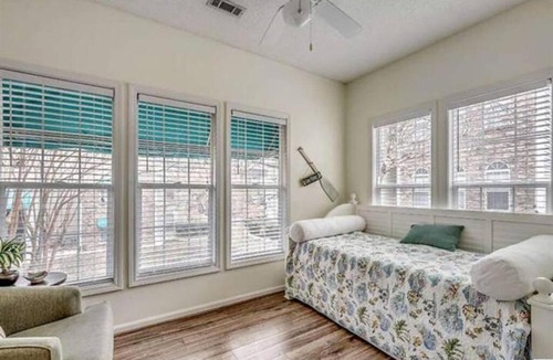 Vaught House | At Home While Away 2BR in Gated Community