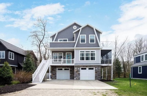 Miami Park House | Atlantic Haven, Lake Michigan, Beach Tram