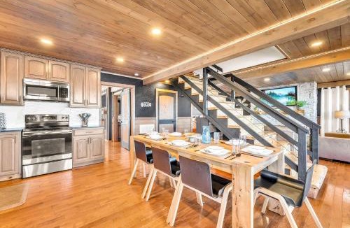Bryant House | Attitude Adjustment Cabin with hot tub fire pit & indoor pool