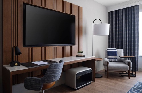 Franklin Park Hotel | Austin Marriott South