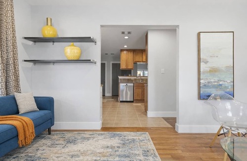 Brentwood House | Authentic Central Austin Family Gem | Southern Charm Near Downtown ❤️