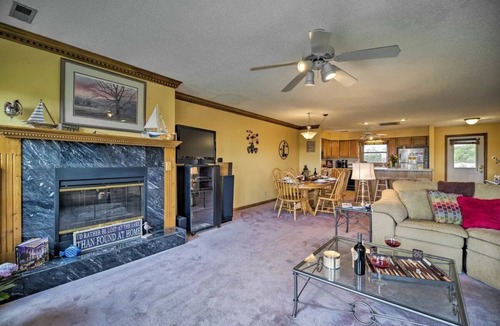 La Follette Condo | Awesome views of Norris Lake & the Greens at Deerfield from this lakeview condos