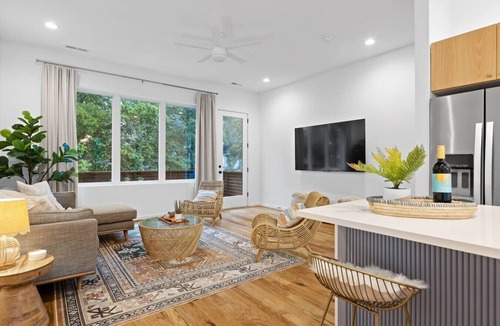 East Ridge House | Azul - An Atomic Ridge Home
