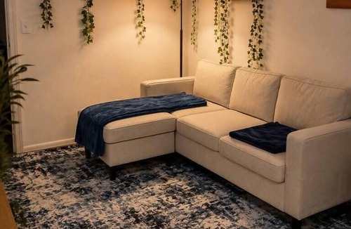 Anderson Apartment | Azure Escape| 5 mins to Anmed|Elements Collection