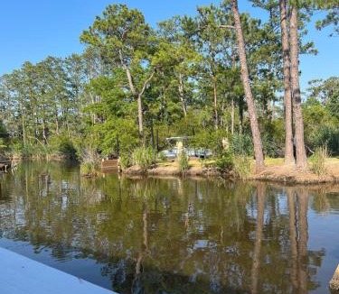 Sandbridge Resort | Back Bay Beach Retreat