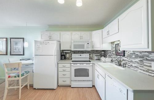 North Carolina Coast Apartment | BaDaBing