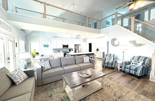 Ocean Isle Beach House | Barefoot Breezes Luxury Beach Home. Renovated for a Fabulous Family Vacation!