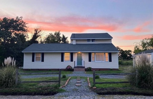 Fox Hill - Grandview House | Bayfront 4BR Beach Home Sunset Views Hampton