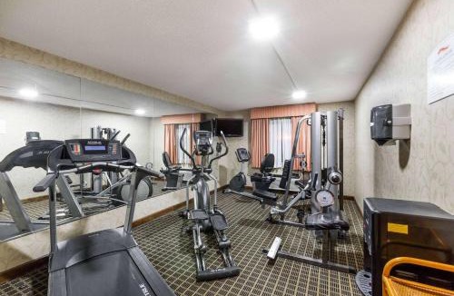 Hillview Hotel | Baymont by Wyndham Louisville South/Shepherdsville/I 65