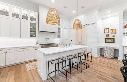 White's Gulfview House | Beach Access and Private Saltwater Pool