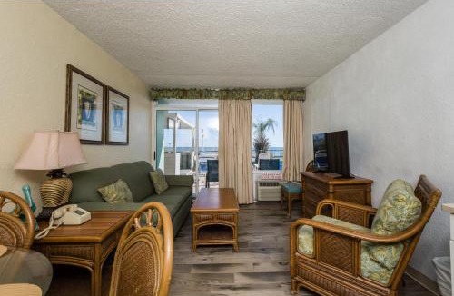 Myrtle Beach Resort | Beach Club at Montego Inn