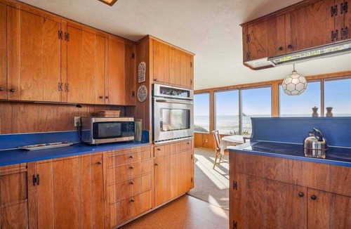 Arch Cape House | Beach Haven Arch Cape - Oceanfront - New Listing!