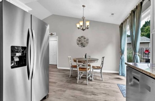 Silver Lake House | Beach House Getaway