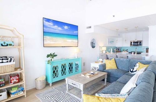 North Carolina Coast Condo | Beach & Pool Escape | Waterfront SUB Boat Slip