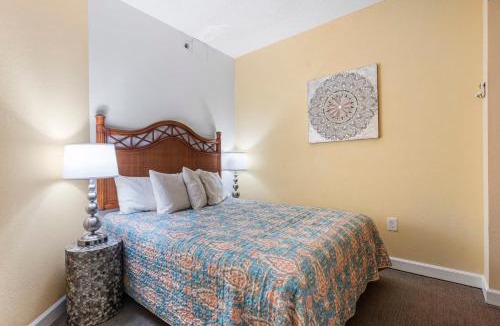 Myrtle Beach Apartment | Beach & Pool Paradise ~ Affordable Luxury ~ 2B/2B
