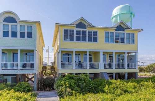 Topsail Beach Condo | Beach Therapy - Oceanfront! 4 BR/3 BA Enjoy the views from Master Bedroom!