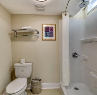 Myrtle Beach Hotel | Beachcomber Inn & Suites