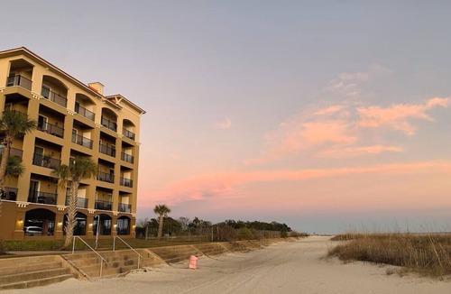 Henderson Point Condo | Beachfront Condo in Pass Christian