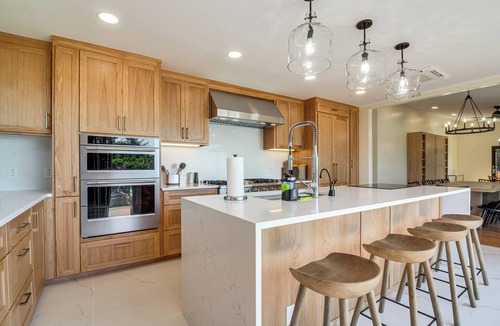 Gold Beach House | Beachfront, Pool, and Views on Oregon Coast: 5BR