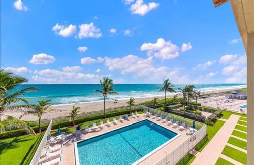 Hutchinson Island South Condo | Beachfront Top-Floor Condo, Heated Pool, Ocean