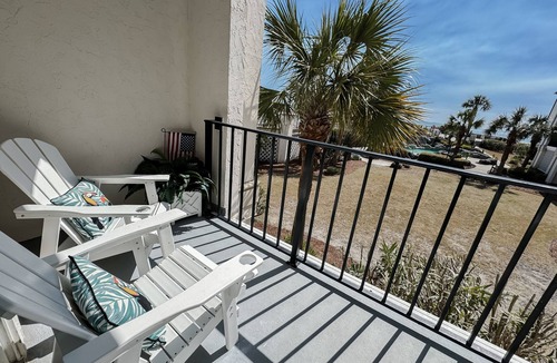 North Topsail Beach Condo | Beachfront Capriani Resort, Private Balcony, Ocean Pool Views, Linens Towels