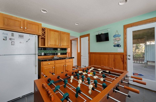 Whalehead Beach House | Beachnuts Too: Pet Friendly, Oceanside, Private Pool and Hot Tub