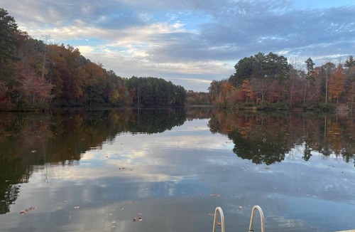 Pinnacle House | Beacon Hill Lake House